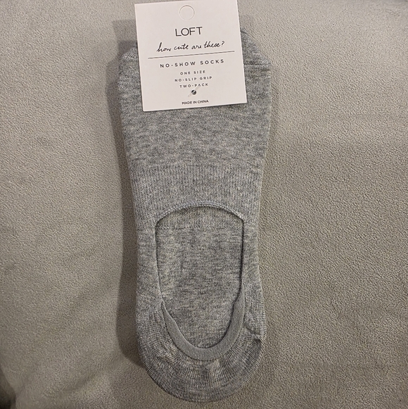 3for21 LOFT Casual Gray and Cream No-Show Socks - Picture 2 of 3